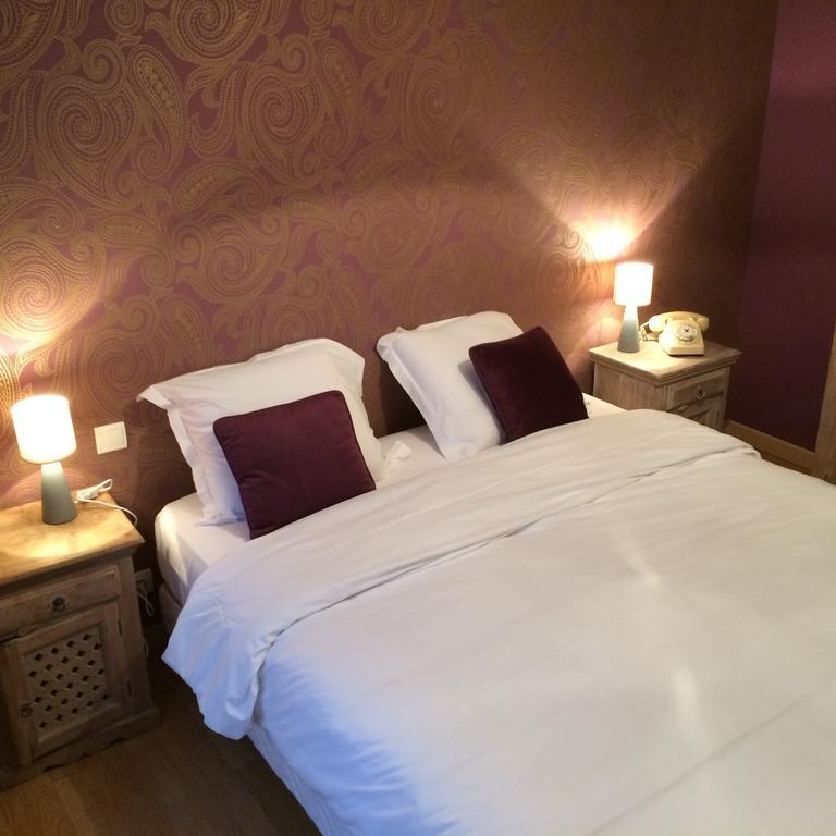 Hotel Le Central Boussac  Bilik gambar